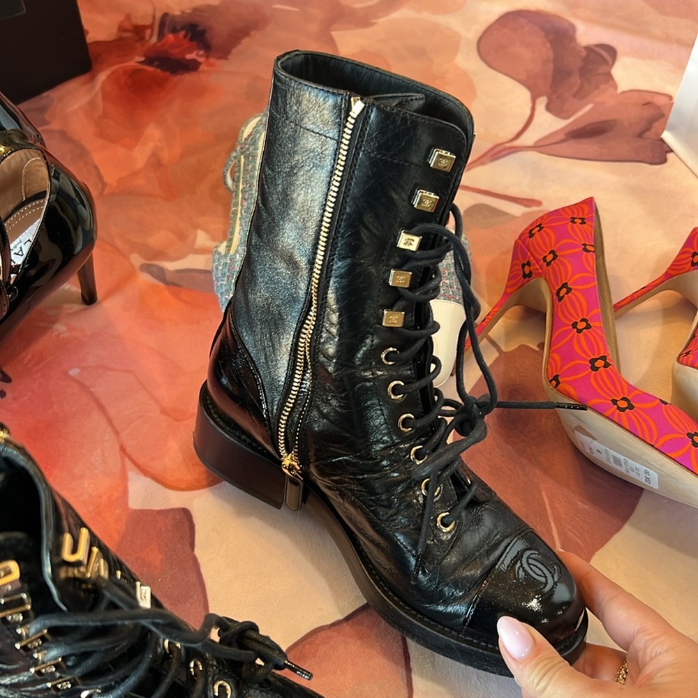 Chanel booties - Picture 3 of 7